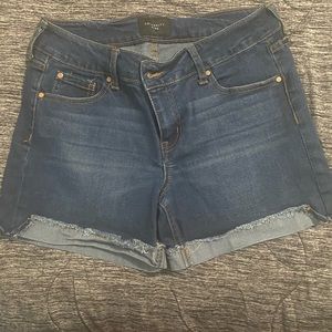Celebrity Pink Denim Shorts Size 9